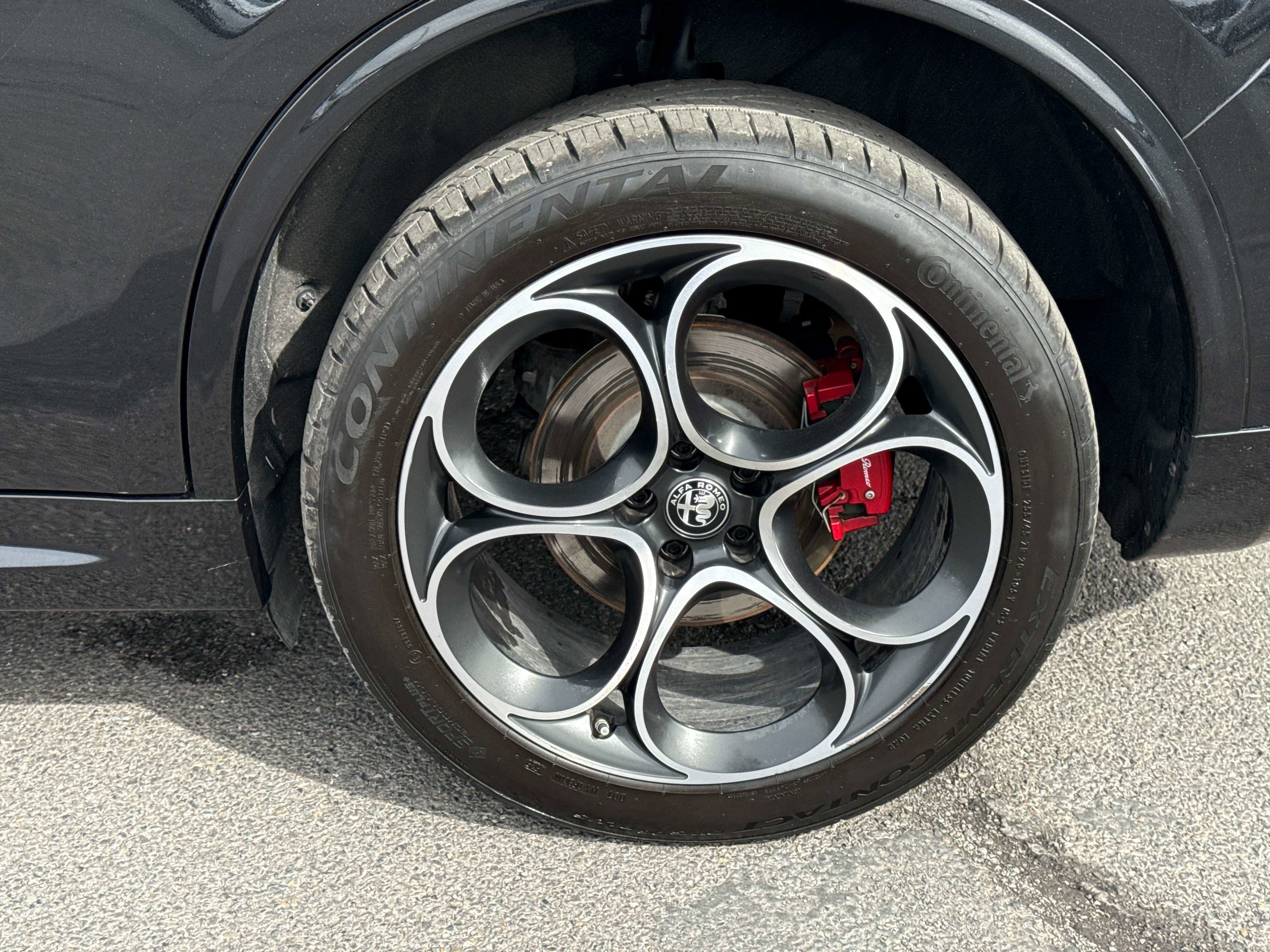 2022 Alfa Romeo Stelvio Veloce