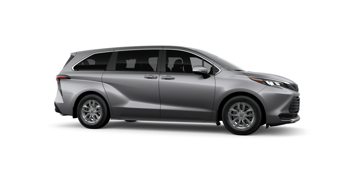 2026 Toyota Sienna LE