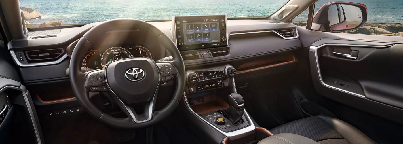 How to Reset the Maintenance Light on a Toyota RAV4